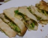 A picture of step 9 of Chicken, Mushroom, and Avocado Sincronizadas.