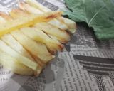عکس مرحله 2 از دستور سیب زمینی سرخ کرده با نشاسته