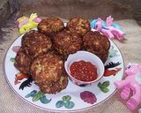 Foto langkah ke 7 dari resep Omelet Roti Tawar n Sosis.