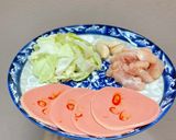 รูปขั้นตอนการทำที่ 2 ของ ผัดหมี่ซั่วตามใจฉัน🥢💛🥓