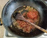 A picture of step 6 of Schezwan Fried Rice.