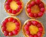 Une image de l'étape 3 de Tartelettes  ou grande tarte framboises du jardin au Cook Expert.