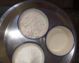 A picture of step 4 of Hari matar ki kachori.