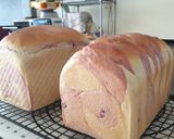 Foto langkah ke 5 dari resep Swirl Loaf Bread - roti tawar ubi ungu 2 motif.