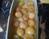 A picture of step 2 of Khubani ka meetha.