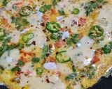 A picture of step 5 of Creamy cheesy omelette.