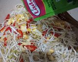 Foto langkah ke 3 dari resep Tumis Toge dan Telur.