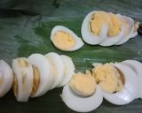 Foto langkah ke 1 dari resep Telor Goreng Tepung Saus Asam Manis.
