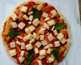 Foto del paso 4 de la receta: Pizza congelada🍕