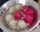 A picture of step 8 of Chicken Flower Dumplings.