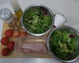 Foto del paso 1 de la receta: Ensalada templada de huevo y bacon