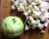A picture of step 2 of Olkopi Koraishutir Ghonto (Kohlrabi / Knol Kohl & Green Peas Curry - Bong style).