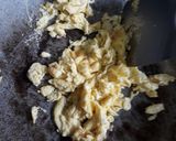 Foto langkah ke 1 dari resep Tumis Pedas Kerang dan Telur.