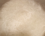 Foto del paso 2 de la receta: Vermicelli con gambas, gulas y setas shiitake
