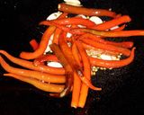 लाल मिरचीचा ठेचा (laal mirchi cha thecha recipe in marathi) रेसिपी स्टेप 2 फोटो 