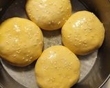 A picture of step 8 of Chicken filled bread.