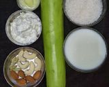 A picture of step 1 of Doodhi Halwa.