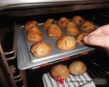 Φωτογραφία βήματος 15 της συνταγής Muffins μπανάνας με φυστικοβούτυρο