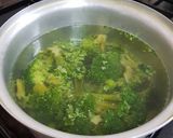 صورة لخطوة 1 من وصفة شوربة البروكلي الصحية