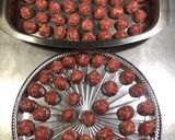 Foto del paso 2 de la receta: Albóndigas de carne en salsa de tomate