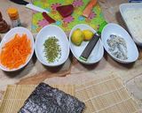 Foto del passaggio 4 della ricetta Sushi e Sashimi fatto in casa