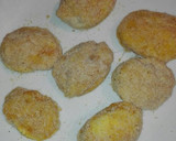 Foto del paso 2 de la receta: Huevos empanados rellenos de bacalao