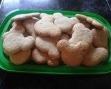 Foto del paso 5 de la receta: Galletitas dulces con granas de colores 🌈