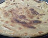 A picture of step 11 of Lacha paratha.