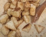 Almás-fahéjas-diós kuglóf recept fázis 4 fotója