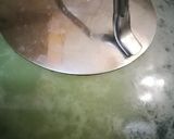 A picture of step 13 of Spinach pancake with spicy salad.