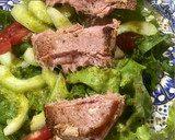 Foto del paso 2 de la receta: Ensalada de atún ahumado