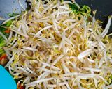 Foto langkah ke 4 dari resep Tumis Bayam Toge.