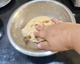 A picture of step 3 of Stuffed Kala Chana Paratha.
