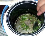 Foto langkah ke 4 dari resep Ayam garo rica / ayam rica rica kemangi ricecooker ala anak kost.