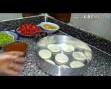 صورة لخطوة 4 من وصفة ميني بيتزا