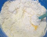 Foto langkah ke 2 dari resep Cornflakes Cookies.