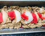 Foto del paso 3 de la receta: Budín integral vegano con membrillo y pera