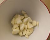A picture of step 1 of Apple crumble with a peanut butter surprise.
