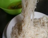 Foto langkah ke 4 dari resep Bihun masak soup pekat.