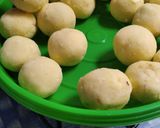 Foto langkah ke 4 dari resep Bola singkong lumer crispi.