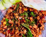 รูปขั้นตอนการทำที่ 4 ของ กะเพราหมูสับแห้งๆ เผ็ดๆ ค่ะ🌶