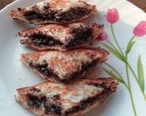 A picture of step 3 of Chocolate Sandwich.