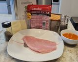 Foto del paso 1 de la receta Pavo a la napolitana en sartén