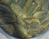 आलू भरवा करेला (Aloo bharva karela recipe in Hindi) रेसिपी चरण 2 फोटो