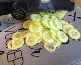 Une image de l'étape 8 de Salade tiède de chou romanesco au concombre et carpaccio de poulpe.