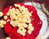 A picture of step 4 of Redvelvet cookies.
