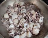 Foto del paso 2 de la receta: Spaghetti con Calamar 10 Minutos