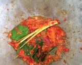 Foto langkah ke 3 dari resep Sambal Goreng Ati Kentang Simple.