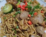 Foto langkah ke 7 dari resep Mie Goreng Klasik.