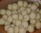 Foto langkah ke 4 dari resep Cilok Empuk.